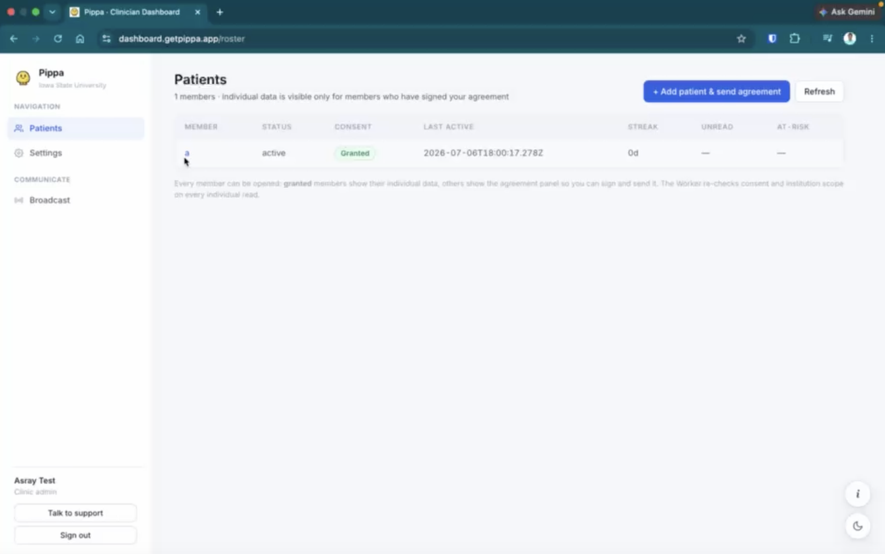 Clinician dashboard: Patient roster & biometrics